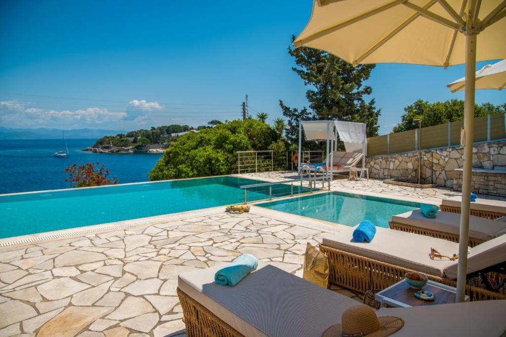 Sea View Suite With Pool Gaios Buitenkant foto