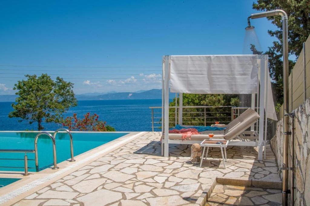 Sea View Suite With Pool Gaios Buitenkant foto
